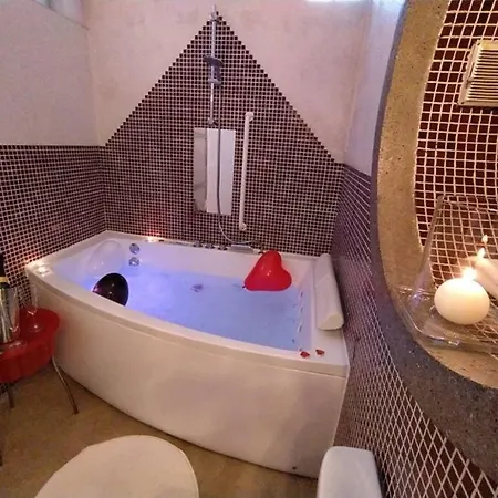 Apartment Zentral Club Neutron-jacuzzi Belmonte De Miranda